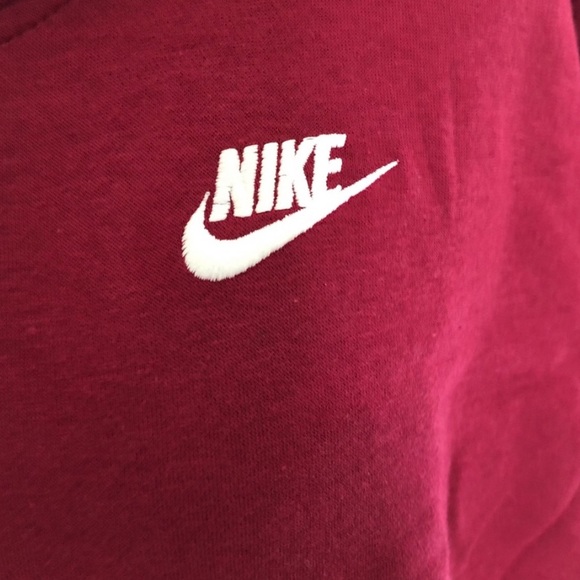 Nike Short Sleeved Fleece. Med & Small. - Picture 3 of 7